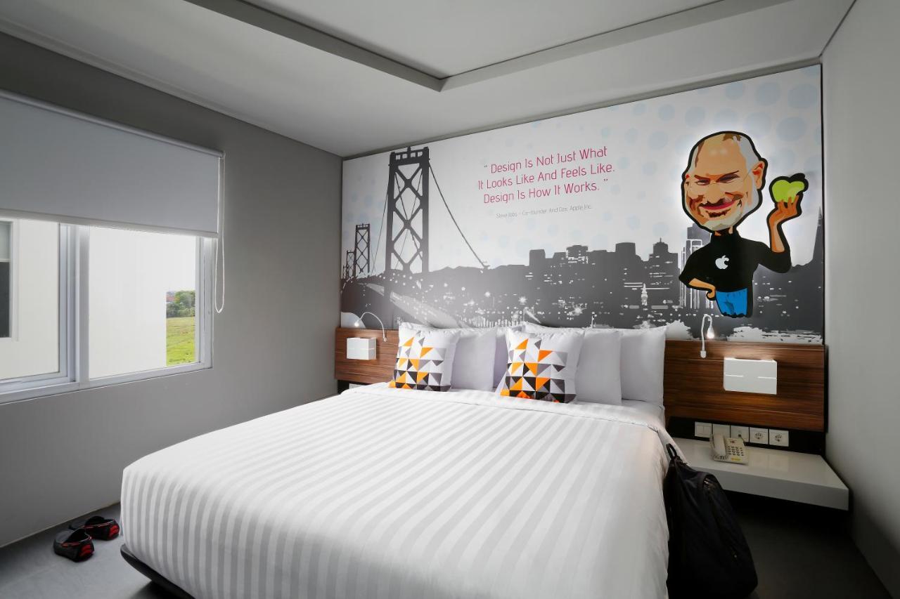 Berry Biz Hotel Sunset Road Seminyak  Exterior photo