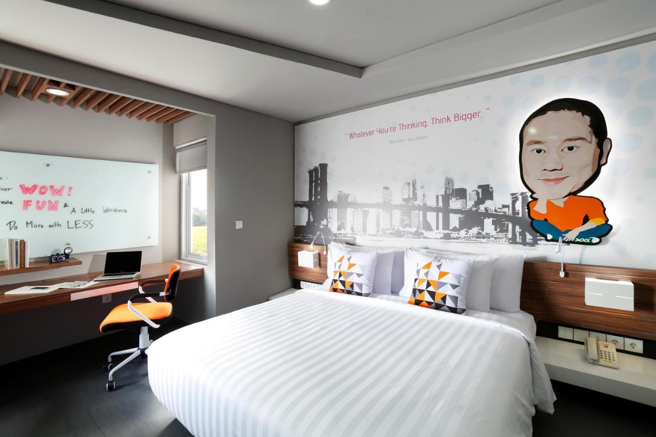 Berry Biz Hotel Sunset Road Seminyak  Exterior photo